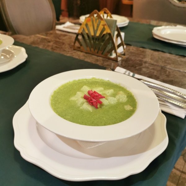 Крем суп из брокколи!  от Гранд-кафе Гости