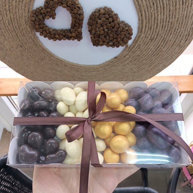 Орехи в шоколаде на ул Кореновская 