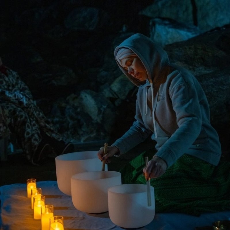 ВОЛШЕБНЫЙ ДУЭТ ЗВУКА И СУМРАКА ✨ 23 АВГУСТА ✨ ЭКСКУРСИЯ-МЕДИТАЦИЯ В БОРОДИНСКОЙ ПЕЩЕРЕ