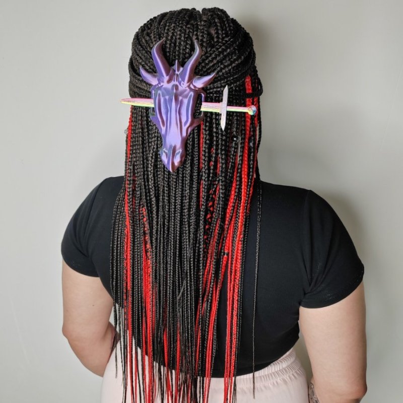 Классические косы, что может быть прекрасней?