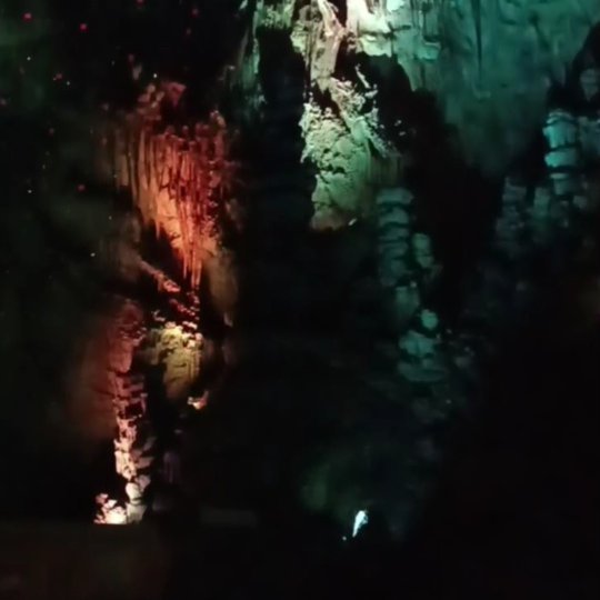 МЕСТО, ГДЕ СЕЗОН НИКОГДА НЕ ЗАКАНЧИВАЕТСЯ ❤🍁 БОРОДИНСКАЯ ПЕЩЕРА