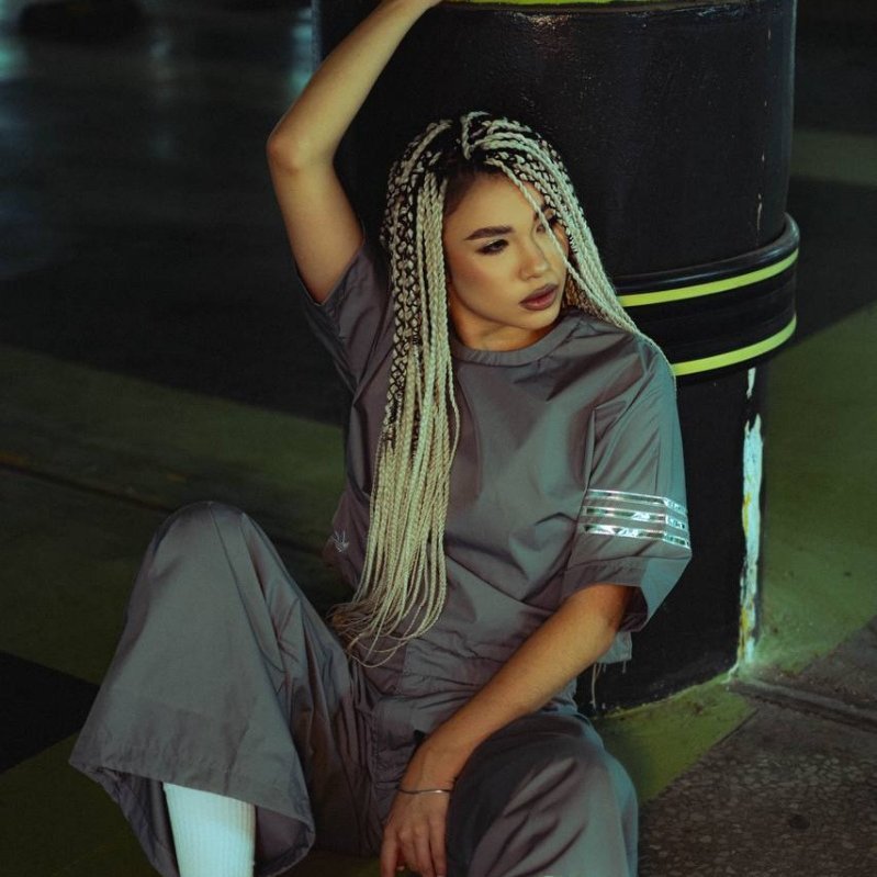 Красивые косы — это гармония и уверенность.