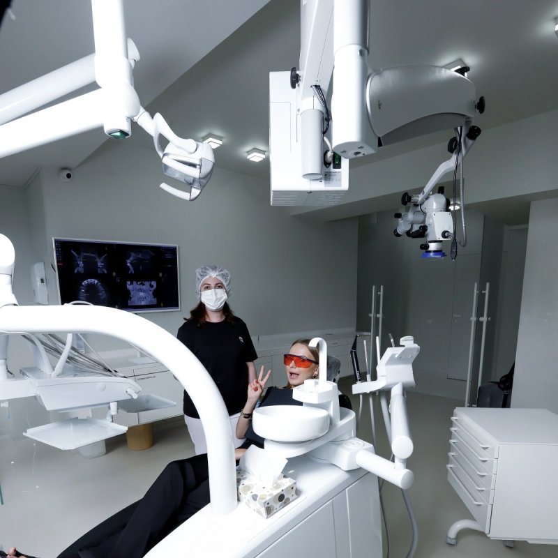 🤔 Часто задаваемые вопросы о зубных имплантах: 🤔