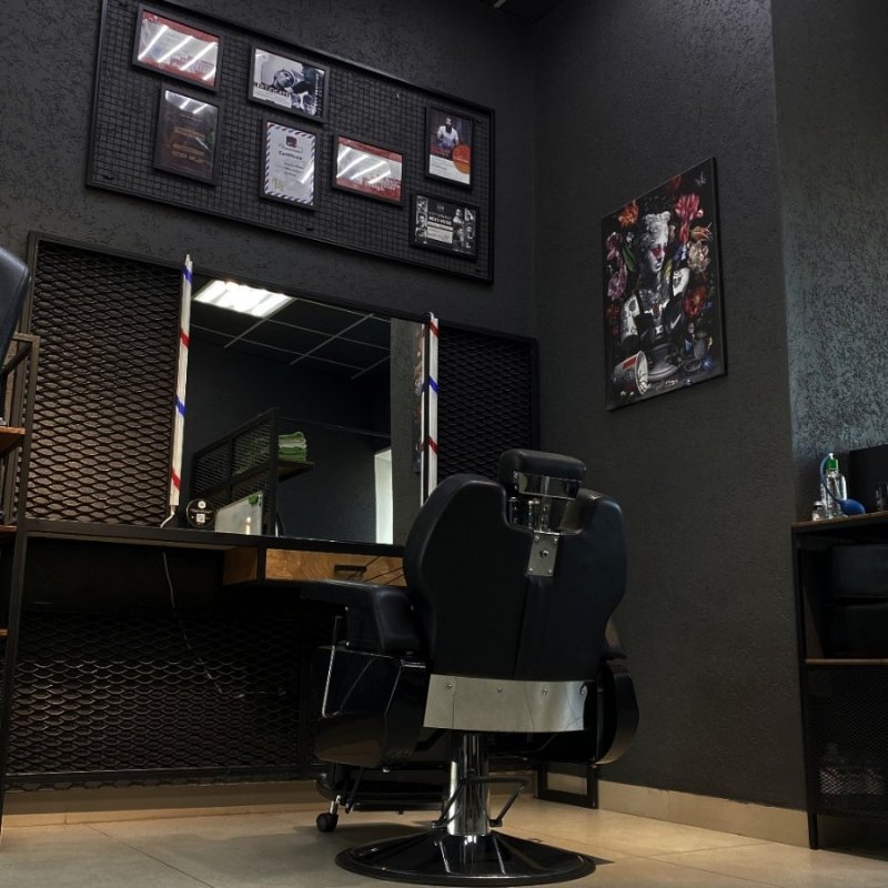 Мы в поисках крутого барбера- в крутую команду 💇🏻‍♂️