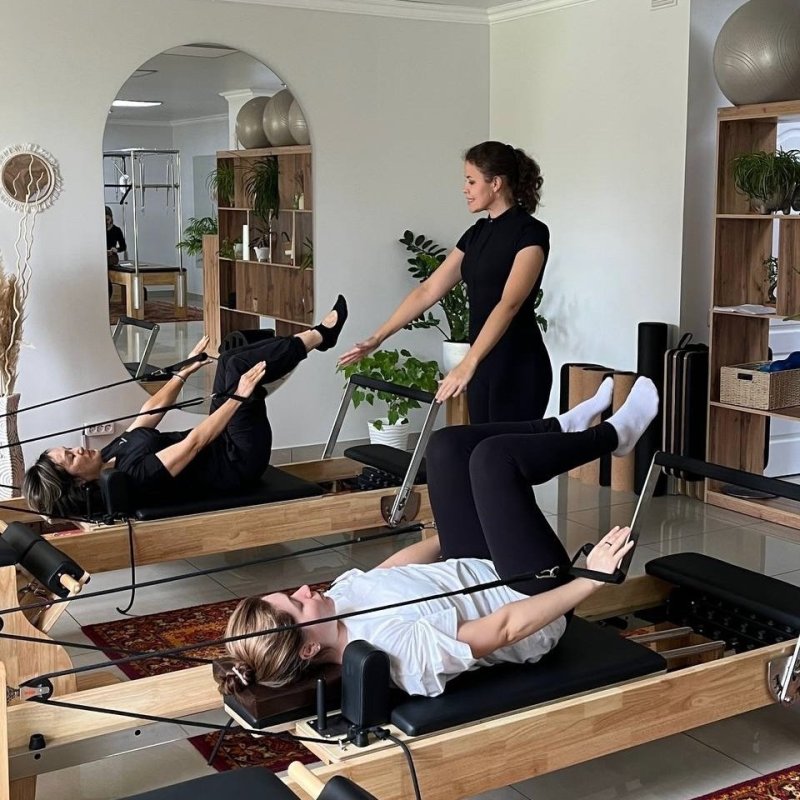 Работаете сидя❓ Время подружиться с пилатесом ✨