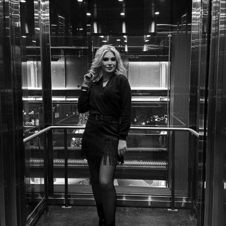 A.AIGUL.A.HAIR.ALMET