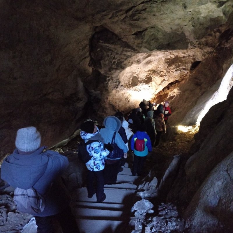 КАК ОДЕВАТЬСЯ И ЧТО БРАТЬ С СОБОЙ? 🤔 СОБИРАЕМСЯ В БОРОДИНСКУЮ ПЕЩЕРУ ПРАВИЛЬНО