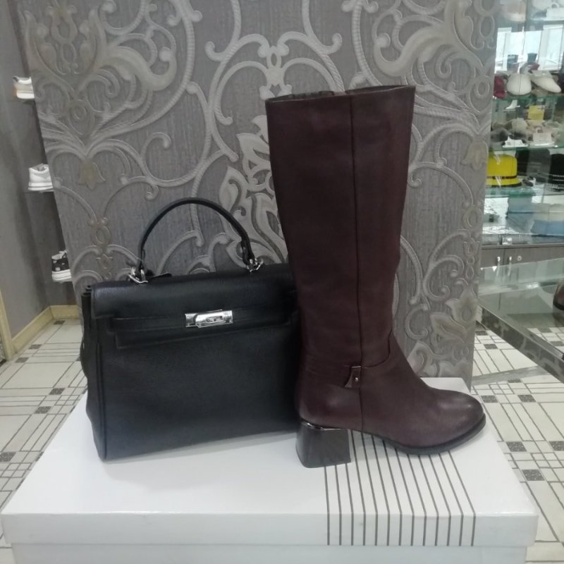 Скидка 40% на всю обувь и сумки! 