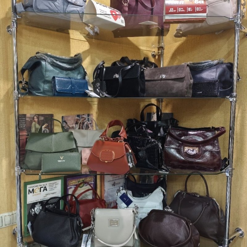 Как выбрать идеальную сумку из натуральной кожи? ☺️🌟Посетить салоны меха и кожи BARSS и STYLE! 