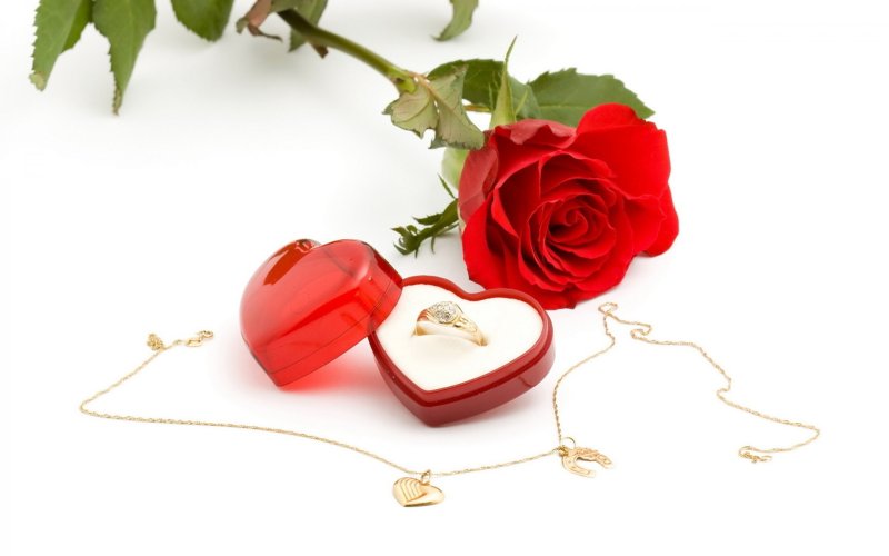 Красивый подарок к 8 Марта от магазина Изумруд★✨