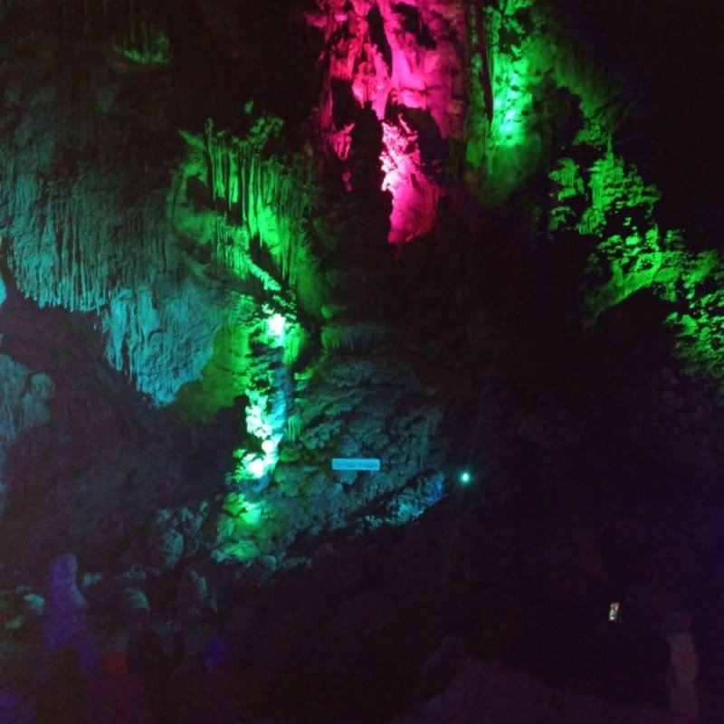 МЕЛОДИЯ КАМНЯ И ЦВЕТ ТИШИНЫ ❤️ СВЕТОМУЗЫКАЛЬНАЯ ЭКСКУРСИЯ В БОРОДИНСКОЙ ПЕЩЕРЕ 