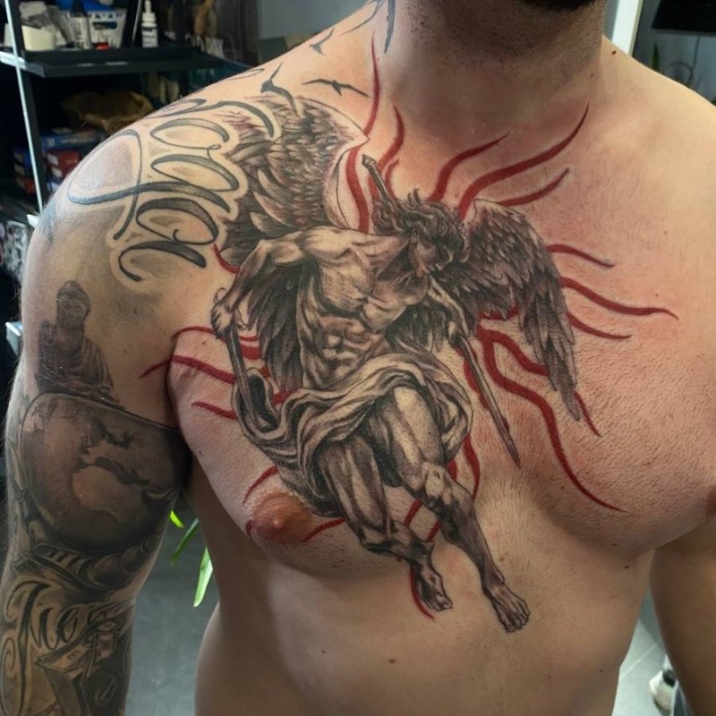 Сделайте татуировку на Западном обходе