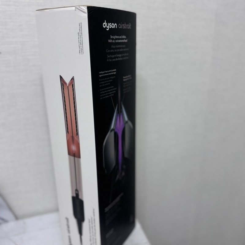 Продаю Dyson Airstrait новая