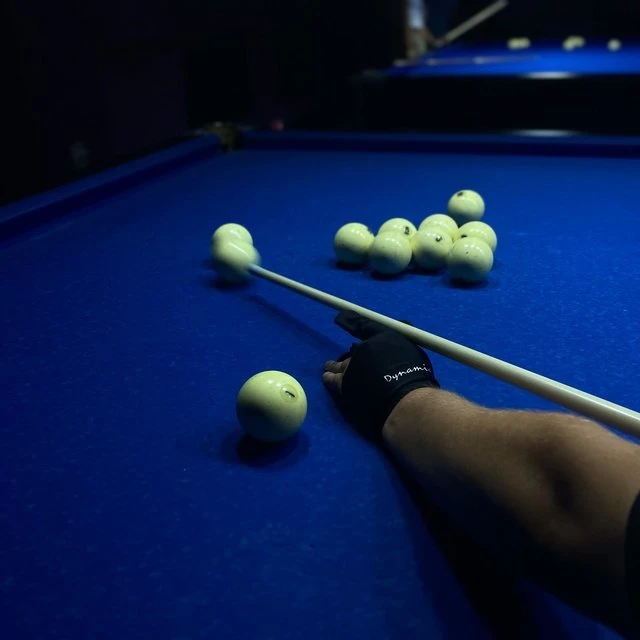🎱 Время точного удара от Ролби Синема