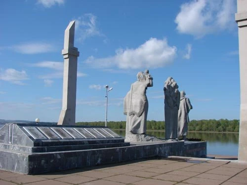 Памятник Воинам - дюртюлинцам, погибшим в ВОВ