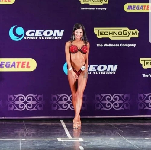 Pole Dance Инны Синделеевой, студия