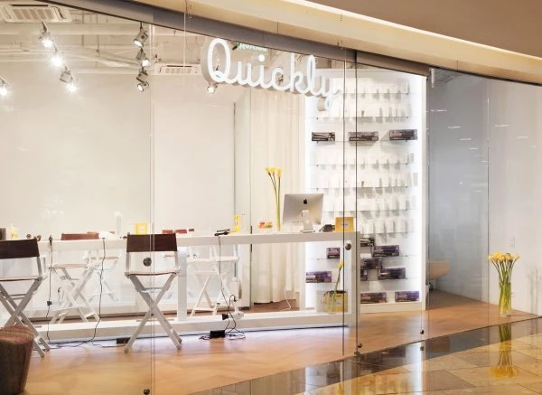 Molly hairstyle bar