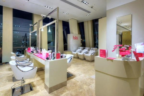 Molly hairstyle bar