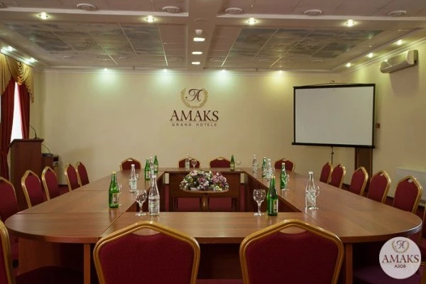 Амакс Отель Азов