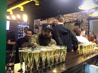 Бар Горячий пес