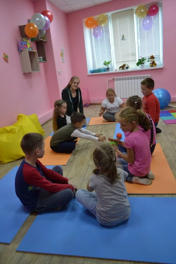 Детский центр Всезнайка