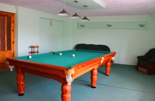 СПОРТИВНО-ОЗДОРОВИТЕЛЬНЫЙ ЦЕНТР "СВИТАНОК"