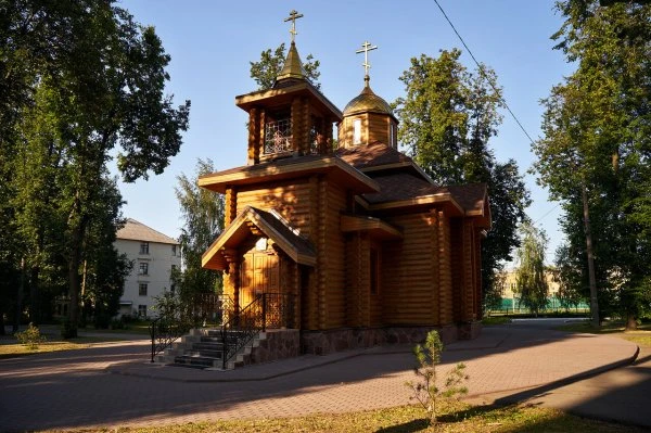 Храм Архистратига Божия Михаила