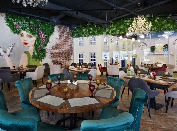 MaMa MIA Grand Cafe