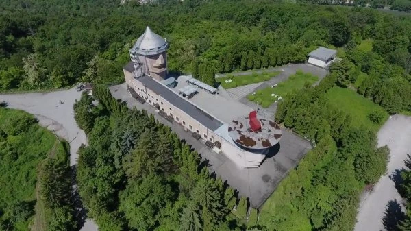 Смотровая площадка, Ресторан "Сосруко"