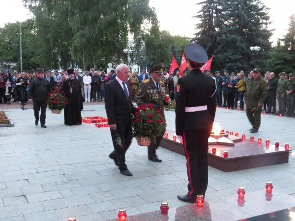 МЕМОРИАЛЬНЫЙ КОМПЛЕКС «ВЕЧНЫЙ ОГОНЬ СЛАВЫ»