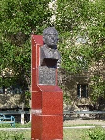 Памятник В.П. Бармину
