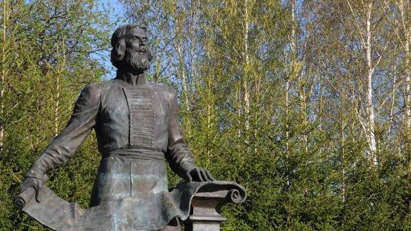 Памятник С.У. Ремезову