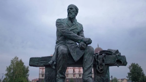 Памятник Ф.М. Достоевскому
