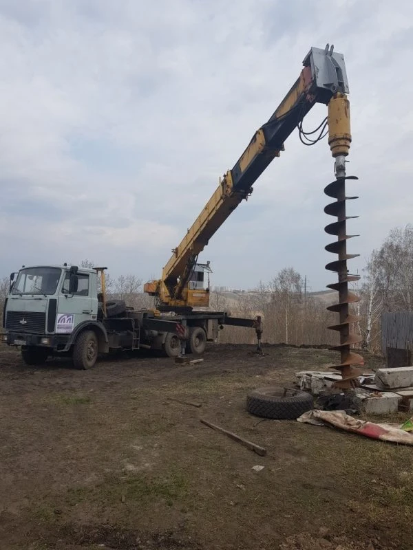 Ямобур на автокране. Услуги, аренда, заказ