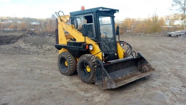 Услуги минипогрузчика (Bobcat)