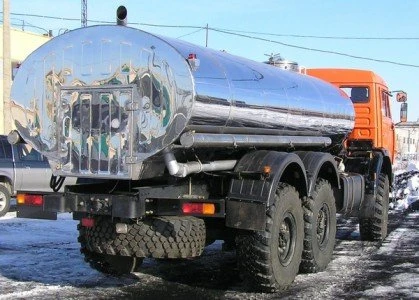Доставка воды водовозом