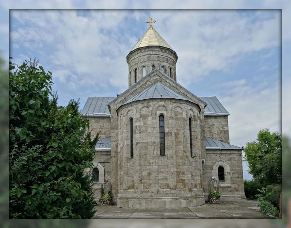 СВЯТО-ТРОИЦКИЙ МОНАСТЫРЬ