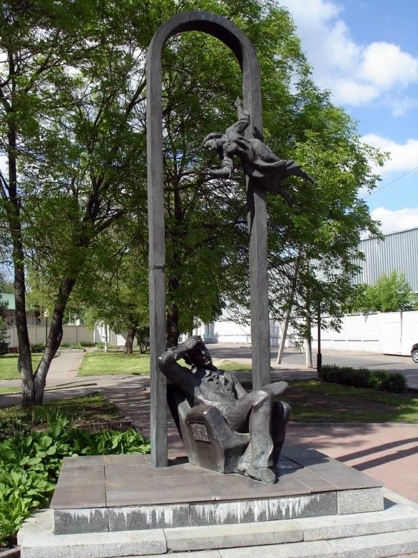 Памятник Марку Шагалу