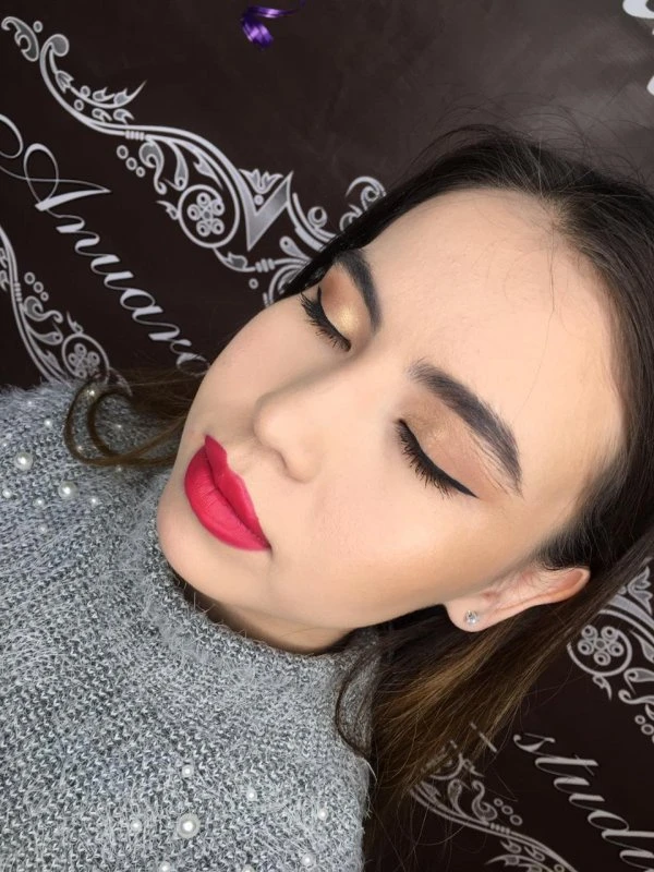 ANUAROVA Beauty Studio