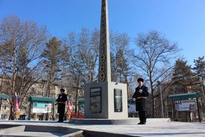 Героям Даманского