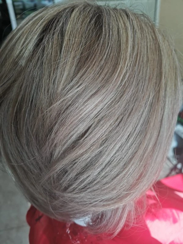 Beauty Lab "AURA"