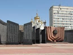 Площадь Славы