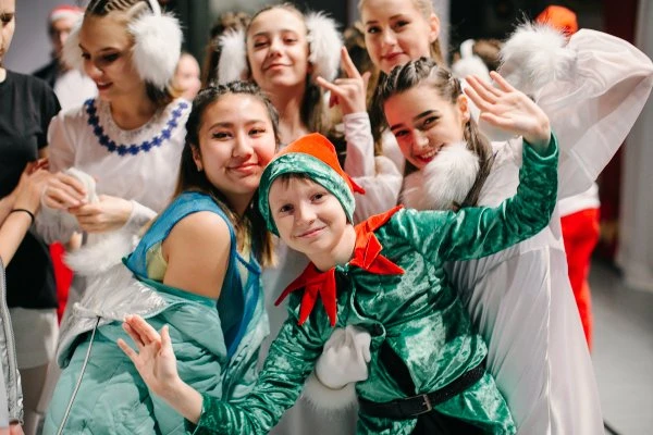 VA school dance / NUR