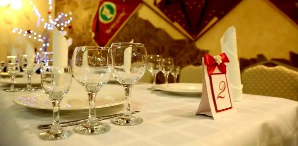 Гусарский