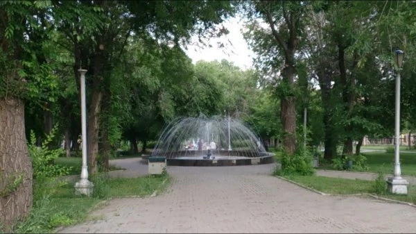 Большой сквер Металлургов