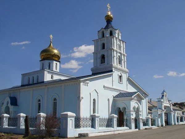Архангельская церковь