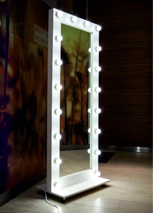 Салон зеркал "Mirror&Decor"