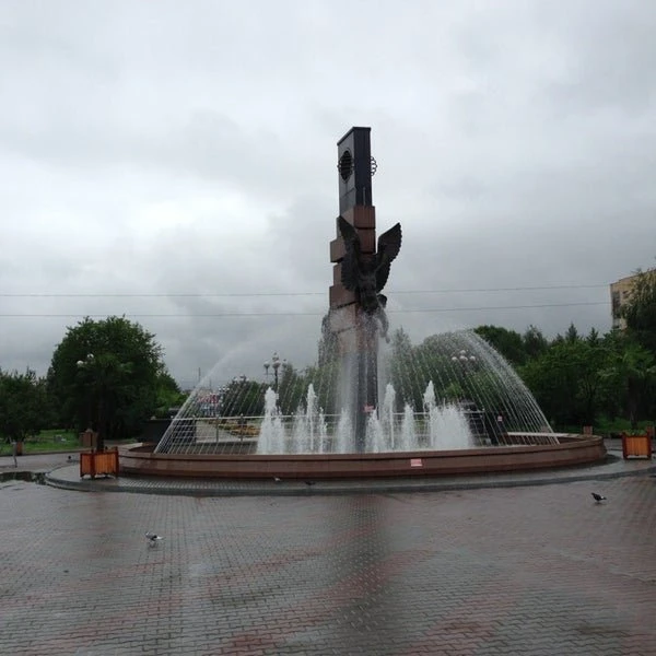 Фонтан скульптура "Икар" в Красноярске