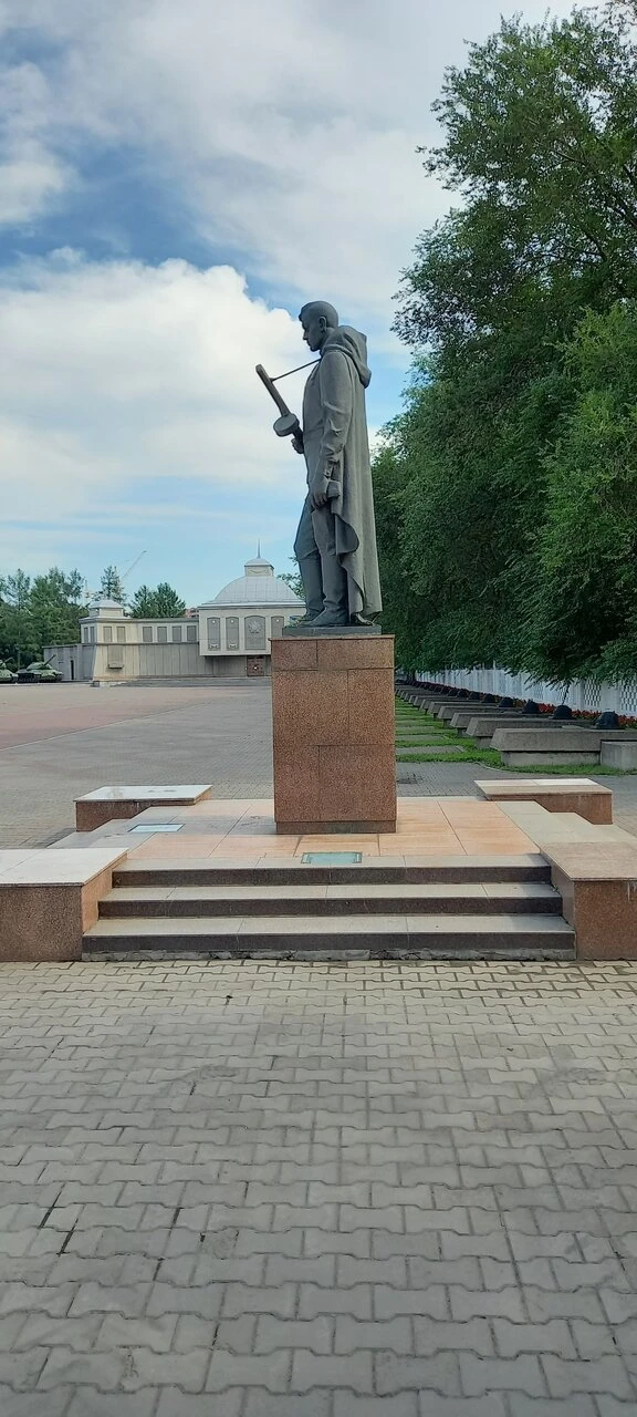 Памятник Воину-освободителю Алёше в Краноярске