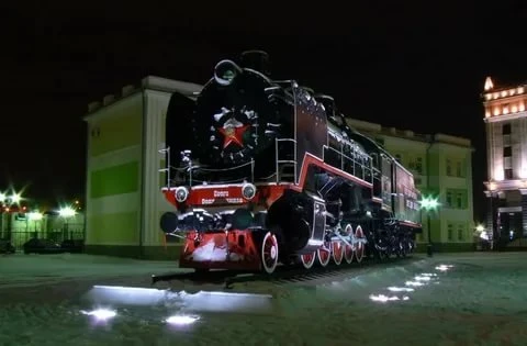 Памятник-паровоз «Серго Орджоникидзе» в Красноярске
